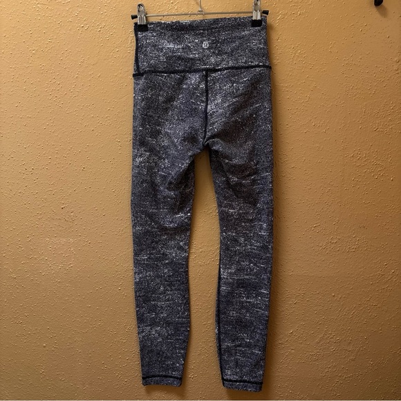 lululemon athletica Gray Leggings - Picture 3 of 8